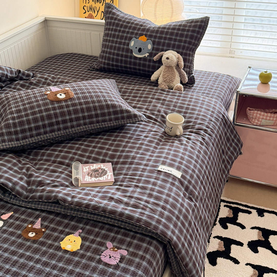 Quilted Plaid Cotton Mattress Cover and Comforter Set with Embroidered Animal Appliqué