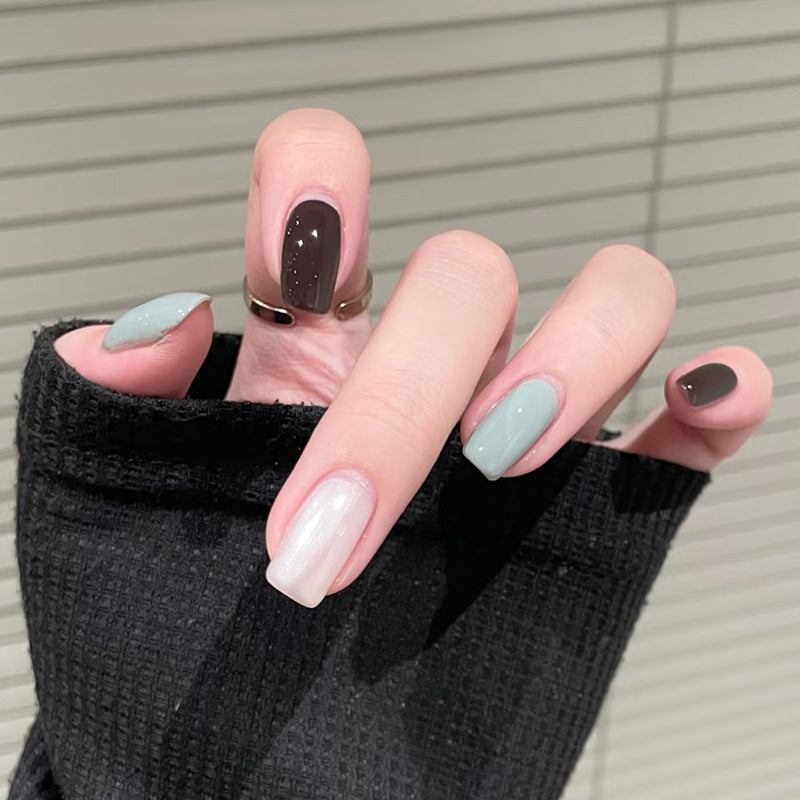 Decorative Glittery Press-On Nail Tips Stornfield