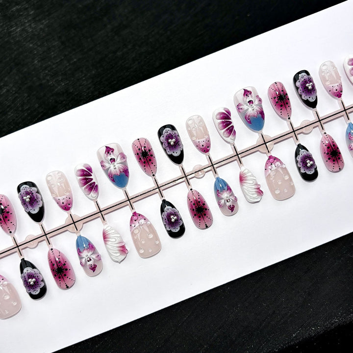 Artistic Floral Nail Decoration Set