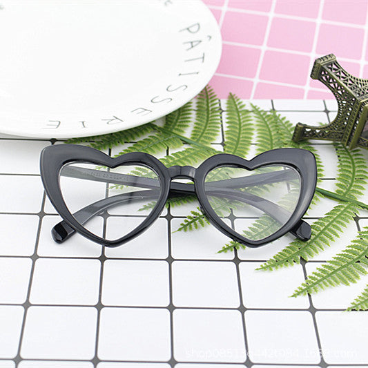 Women's Heart-Shaped Sunglasses with High-Quality UV Protection and Stylish Design Stornfield