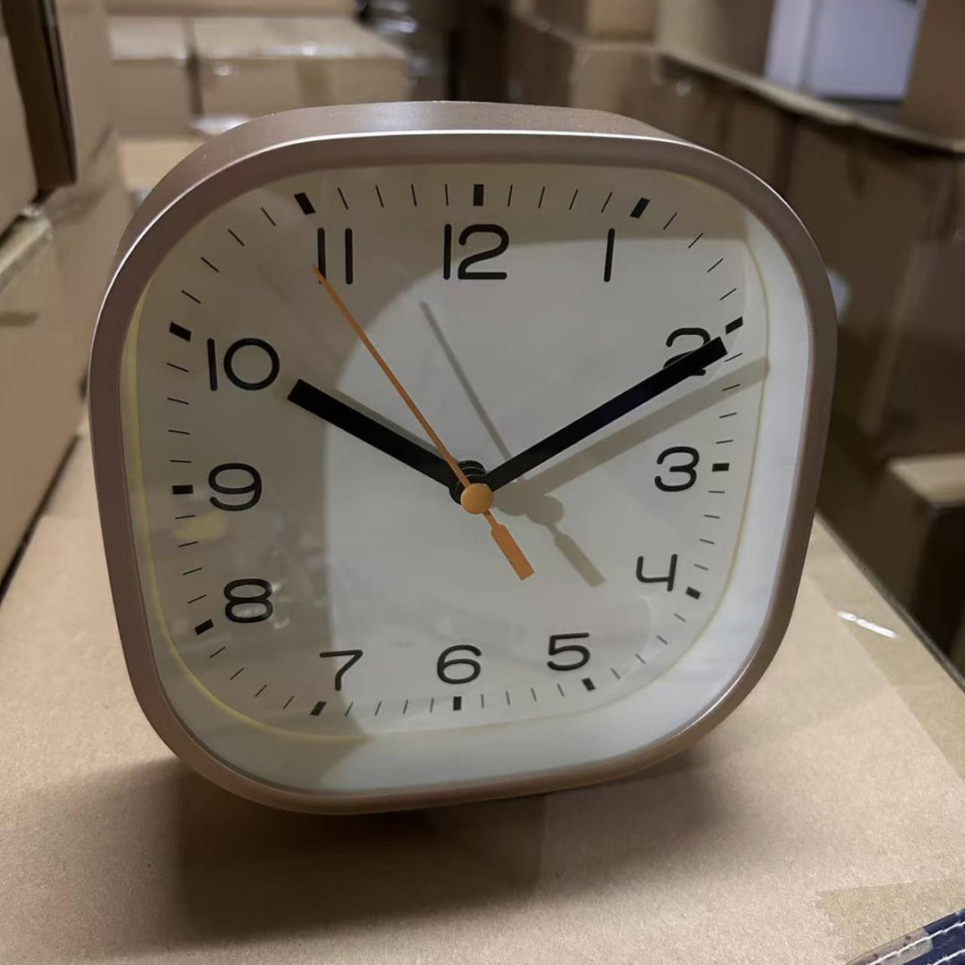 Table clock in modern and minimalist design Stornfield