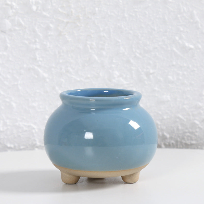 Contemporary Curved Ceramic Vase Stornfeild