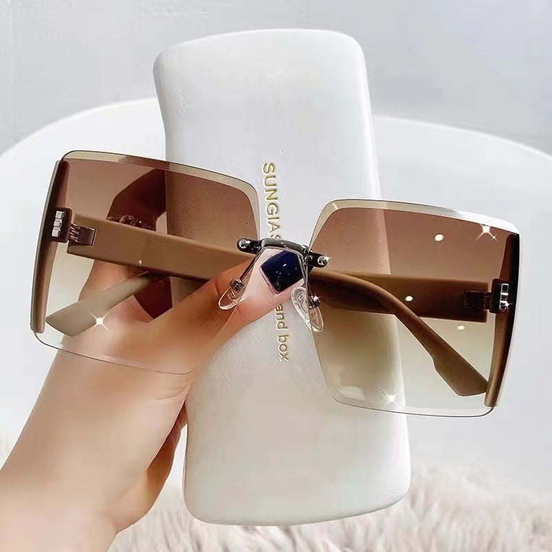 Women's oversized square sunglasses with UV protection Stornfield