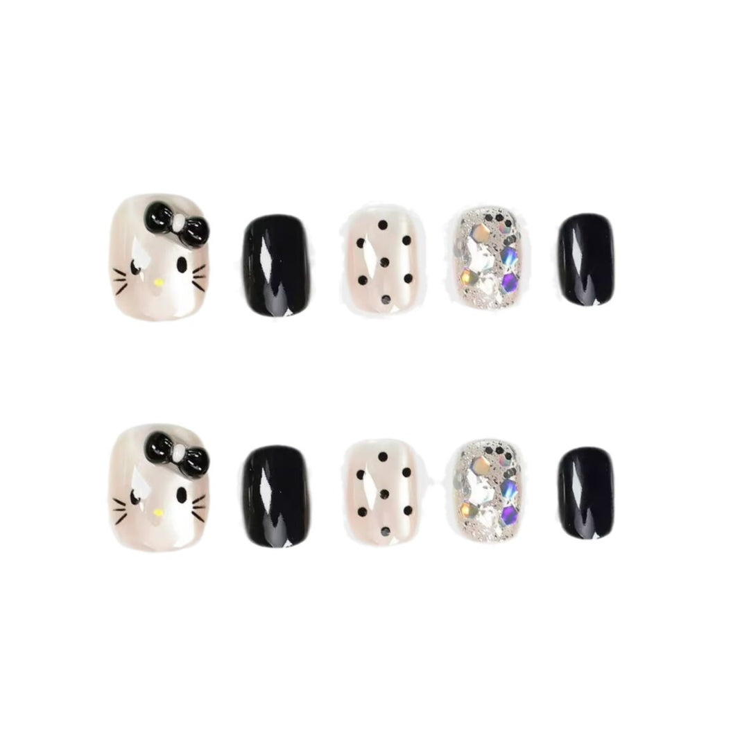 Premium Glittering Press-On Nail Extensions Stornfield