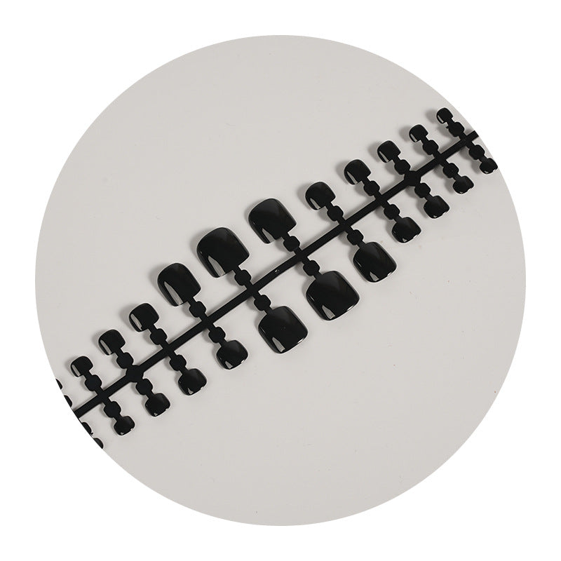 Glossy Black Press-On Nail Set Stornfield