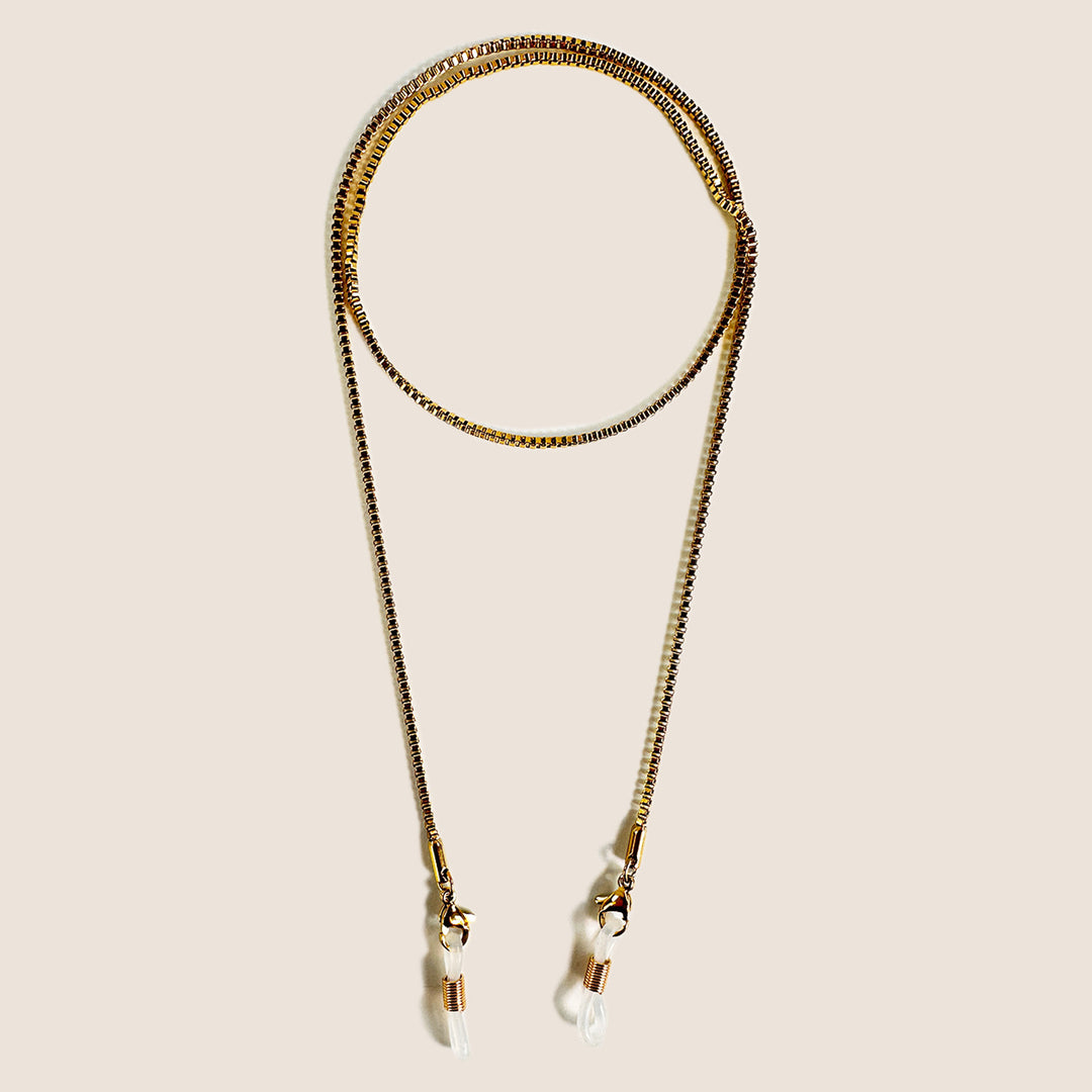 Stylish Chain Eyewear Holder Stornfield