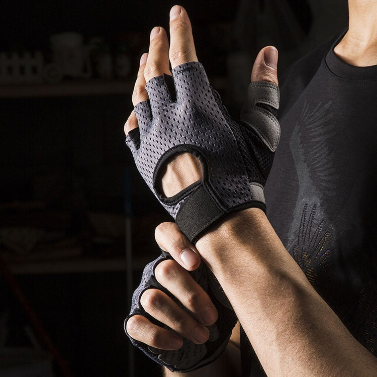 Women's Training Gloves with Mesh Material Stornfield
