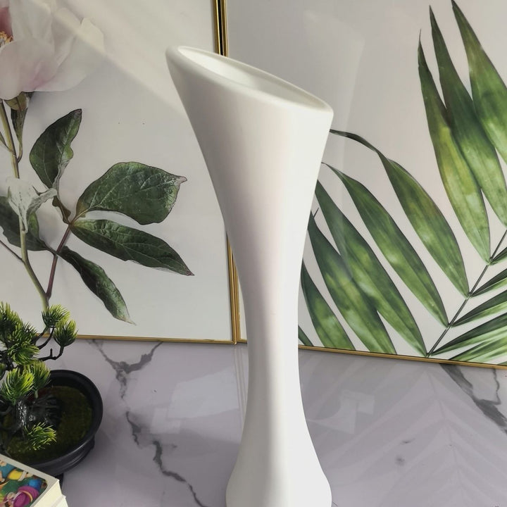 Contemporary Sculpted Vase Stornfeild