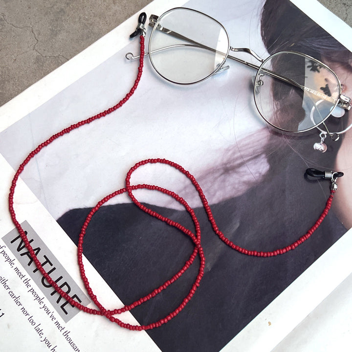 Chic Beaded Eyewear Chain Stornfield