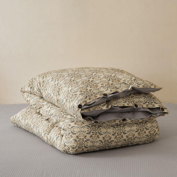 Reversible Cotton Duvet Cover Set with Vintage Micro-Print and Solid Sateen Back
