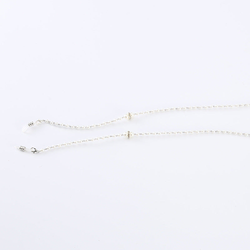 Elegant Beaded Glasses Chain Stornfield