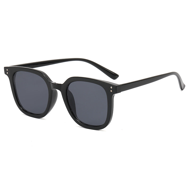 Ladies square designer glasses with thick frame and elegant profile Stornfield