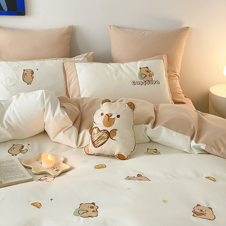 Embroidered Capybara Cotton-Sateen Duvet Cover Set with Pillow Shams and Plush Cushion