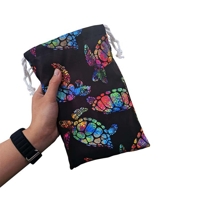 Bath towel with colorful sea turtle design Stornfield