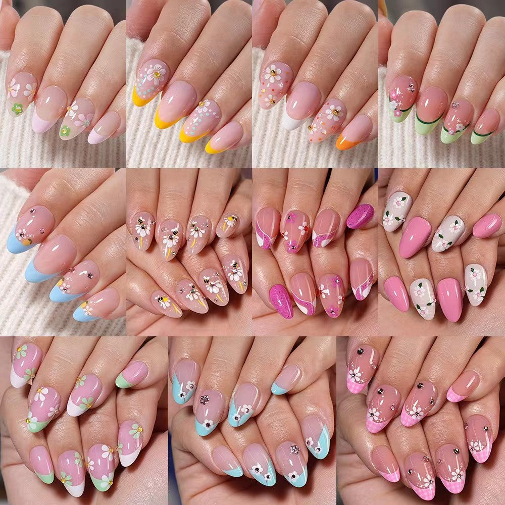 Artistic Floral-Embellished Press-On Nail Set Stornfield