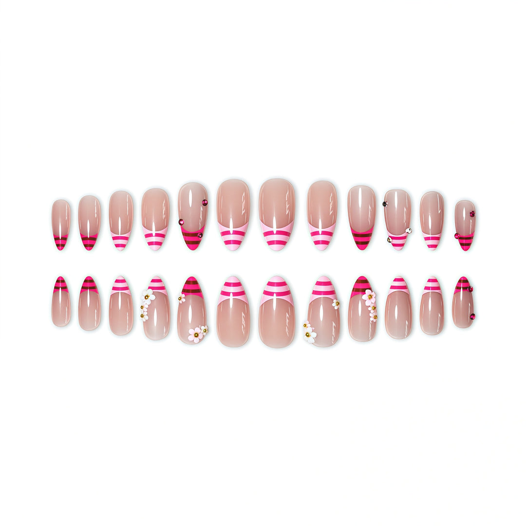 Elegant Floral Nail Art Stornfield