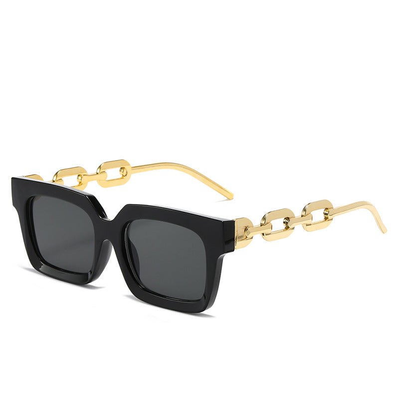 Women's fashionable sunglasses with unique chain element Stornfield