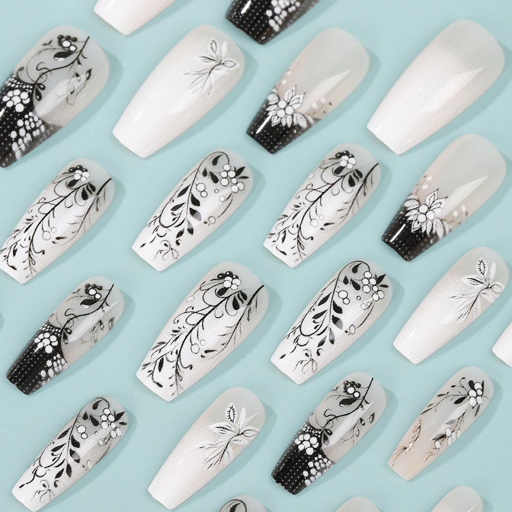 Artificial nails with elegant floral design Stornfield