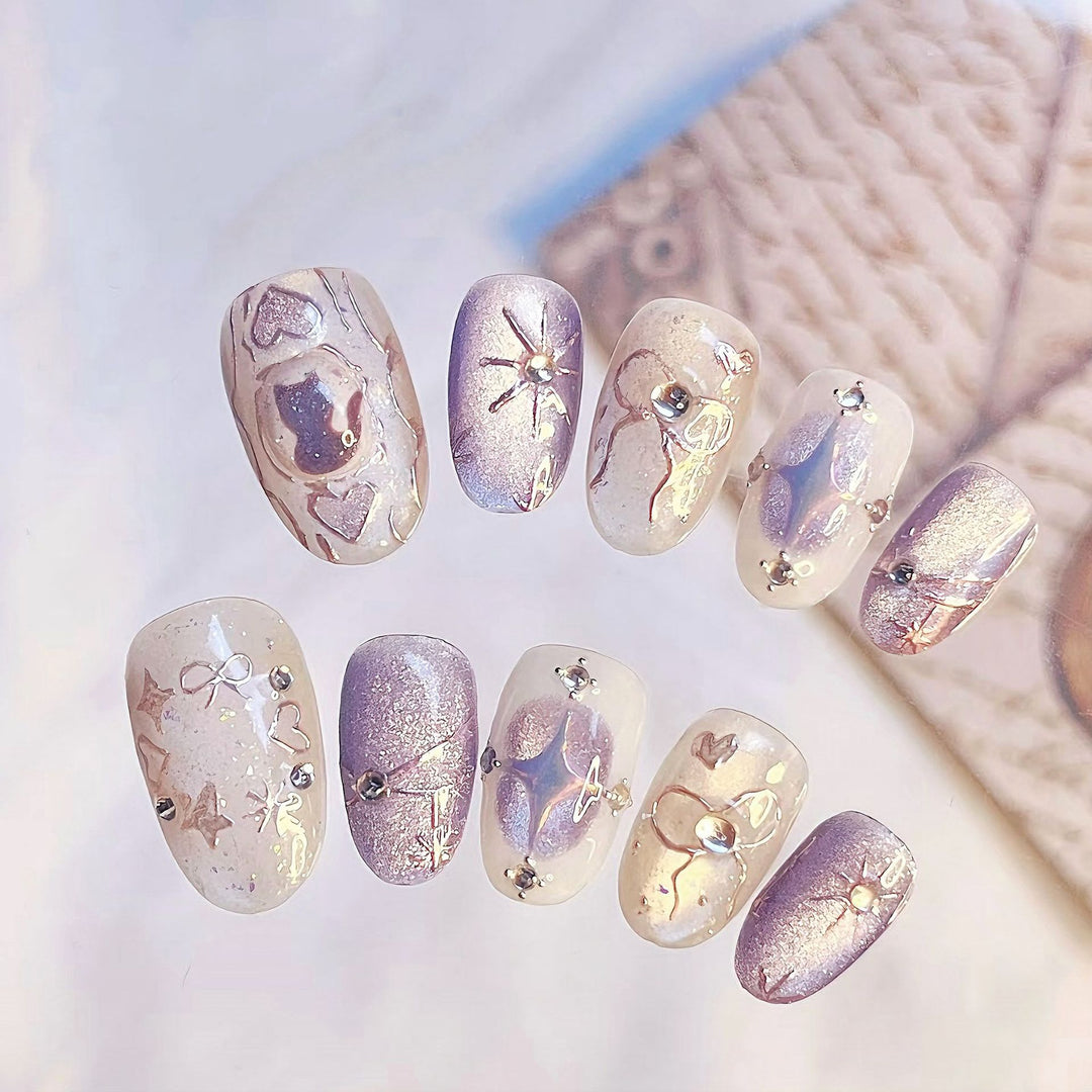 Decorative Press-On Nail Art Set with Shimmering Designs
