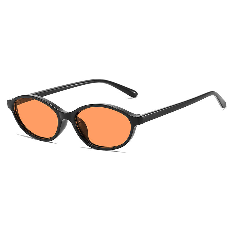 Elegant Vintage-Inspired Oval Sunglasses Stornfield