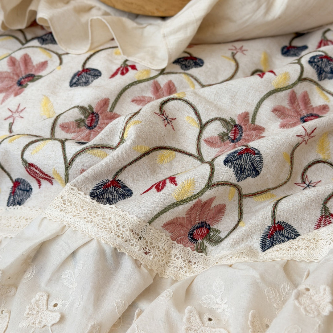 Vintage-Inspired Embroidered Cotton Duvet Cover with Eyelet Lace Ruffle & Matching Pillow Shams