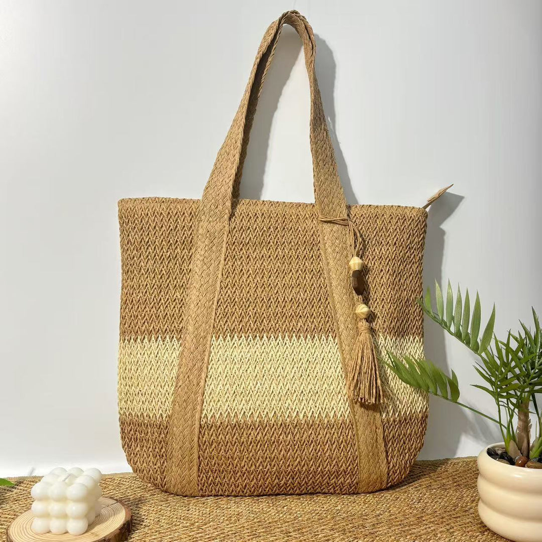 Handbag Made of Natural, Handwoven Straw with Elegant Fringe Stornfield