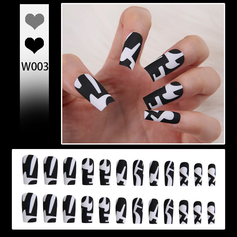 Fashionable artificial nails Stornfield