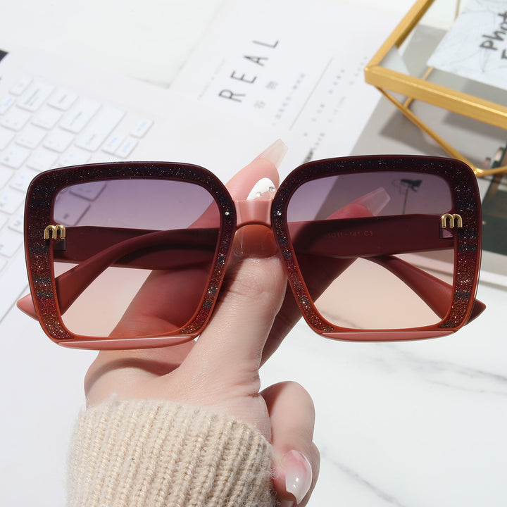 Ladies fashionable square sunglasses with shimmering frame Stornfield