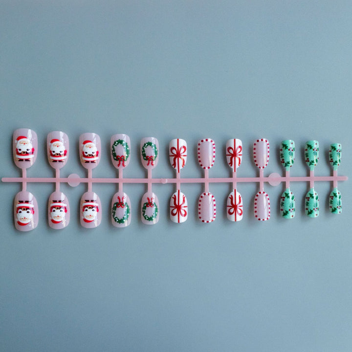 Holiday-Themed Nail Art