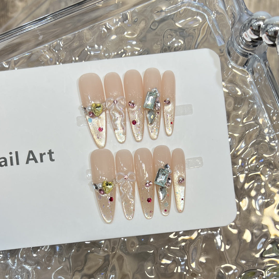 Trendy Press-On Nail Set with Decorative Elements