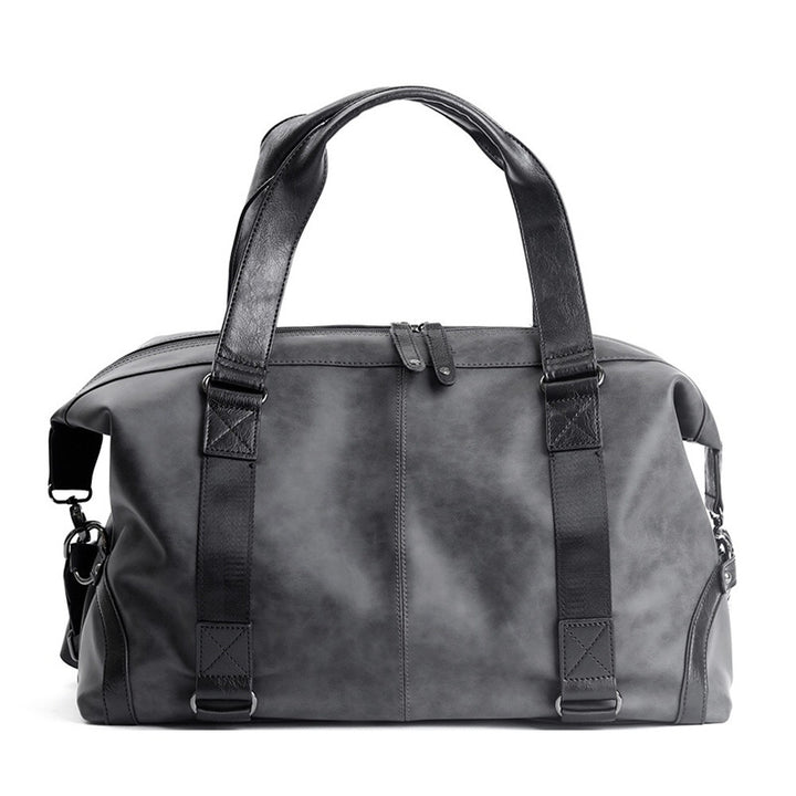 Luxurious Travel Bag Made of High-Quality Leather Stornfield