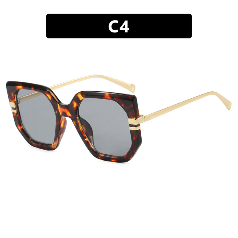 Women's geometric sunglasses with luxurious gold frame and polarized lenses Stornfield