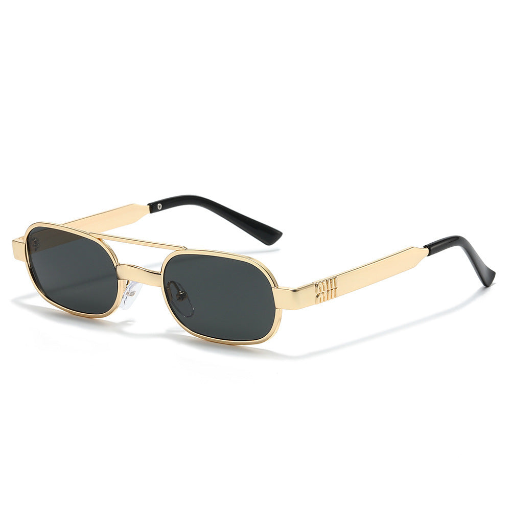 Fashion-Forward Retro Oval Frame Sunglasses Stornfield