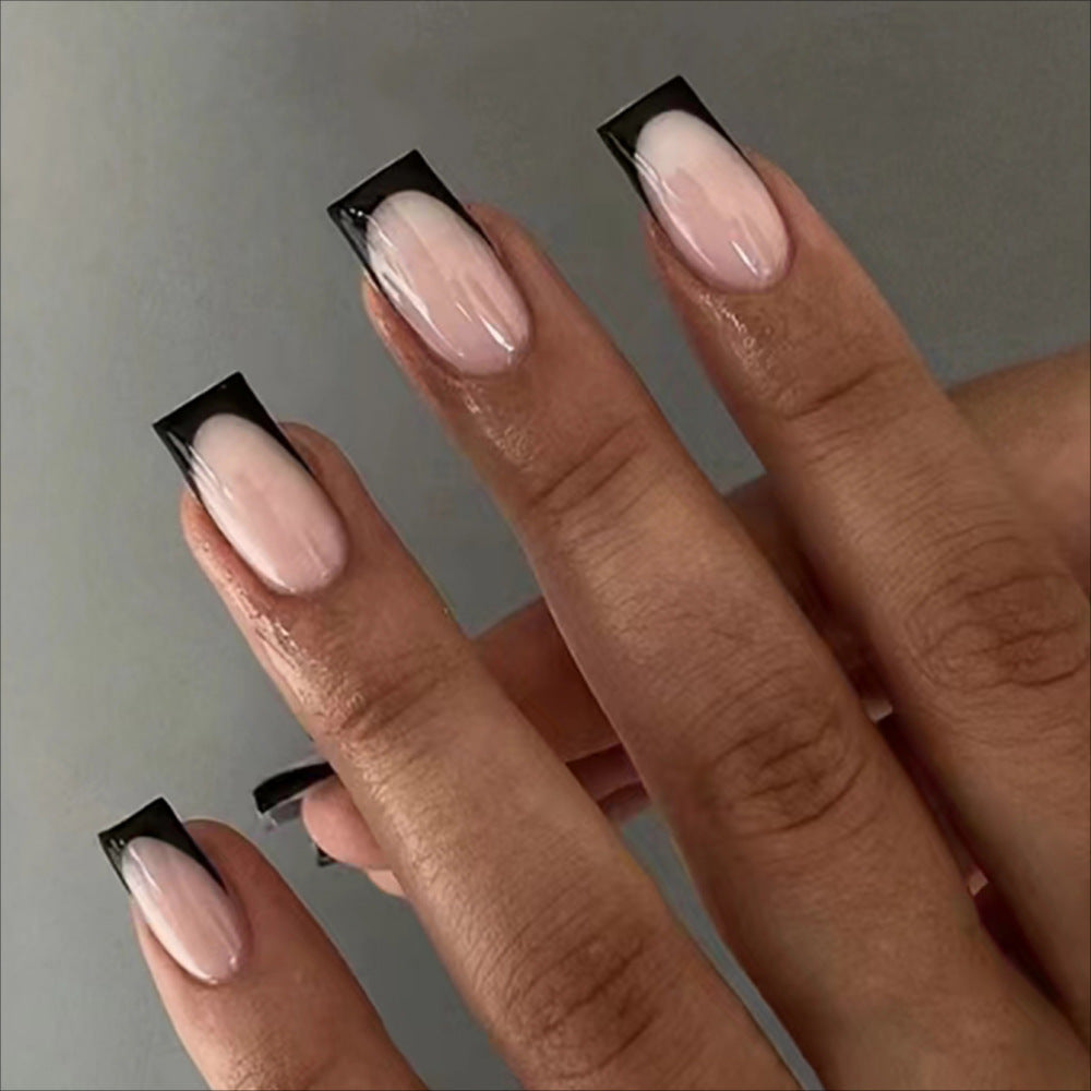 Elegant French Tip Nail Extensions