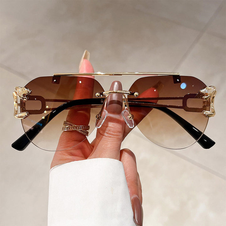 Women's unusual round sunglasses with decorative details Stornfield