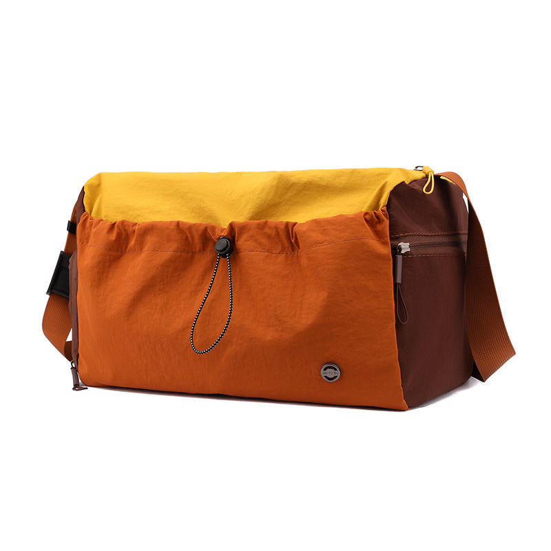 Practical Sports Bag With Expandable Storage Stornfield
