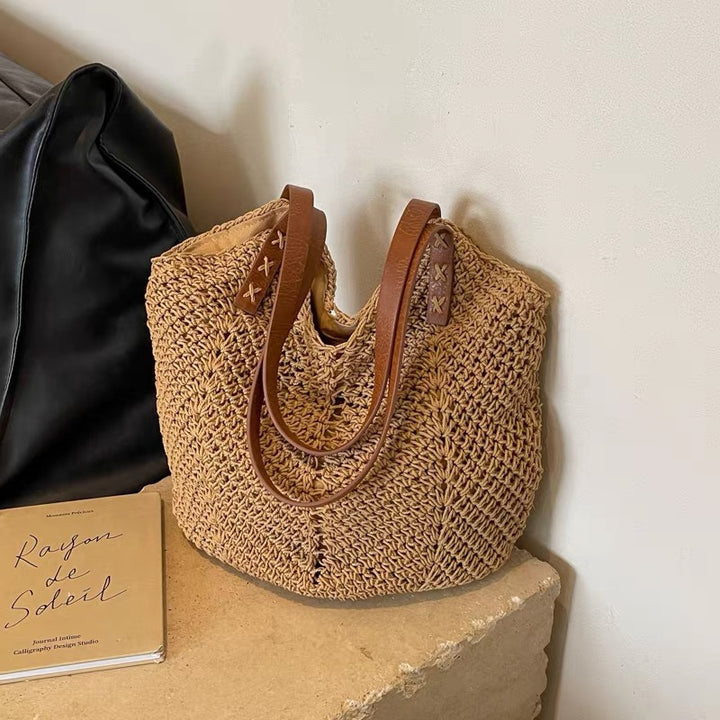 Handcrafted beach bag with elegant leather handles Stornfield