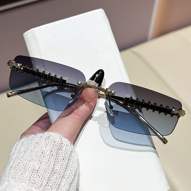 Women's elegant and fashionable glasses Stornfield