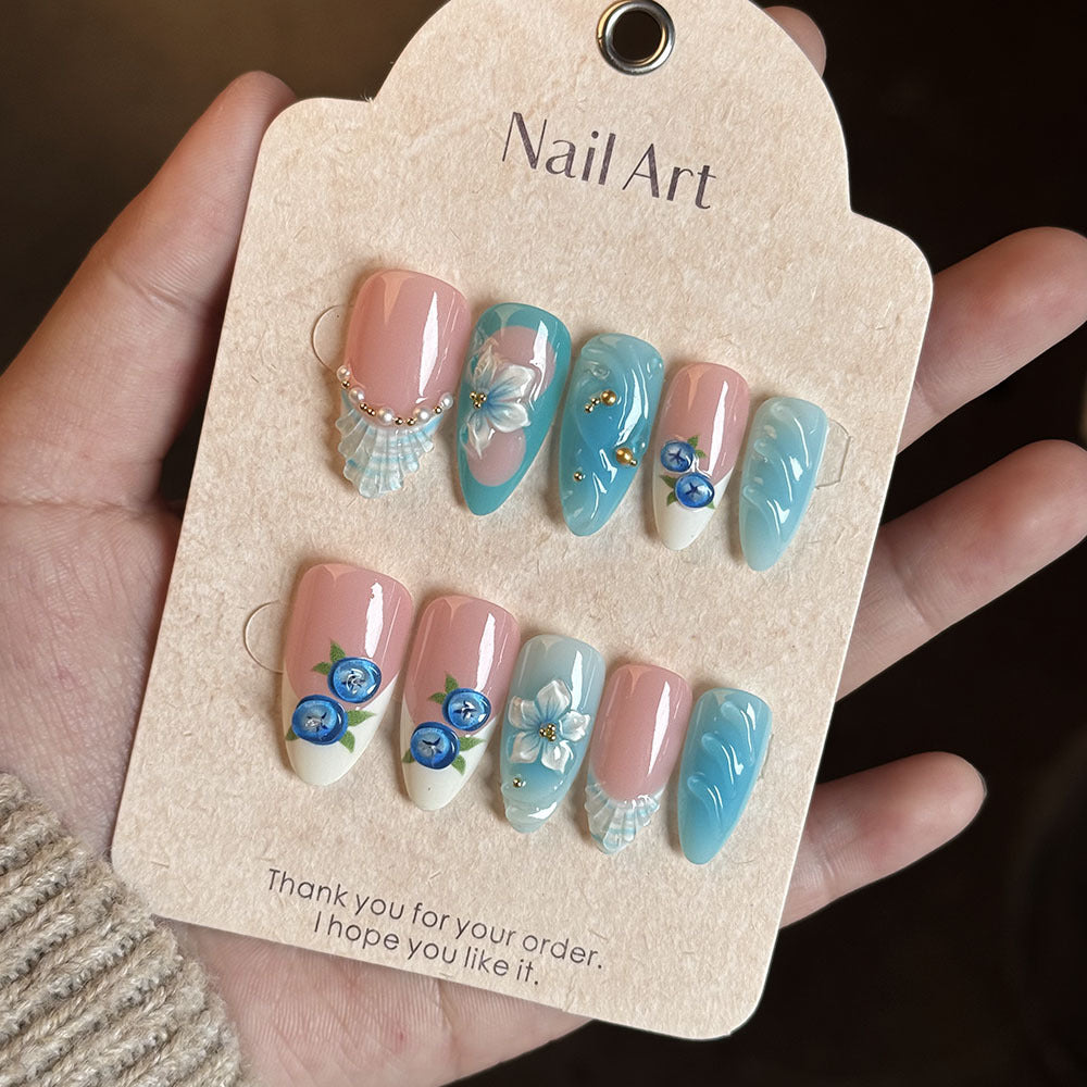 Floral Decorative Press-On Nail Set Stornfield