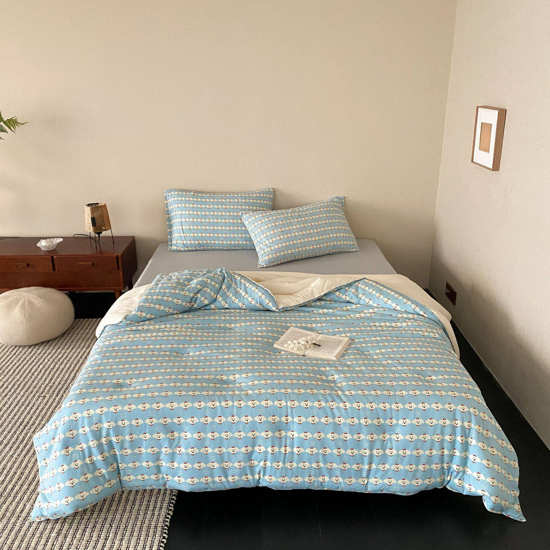 Bedding set with playful dog print made of soft cotton blend