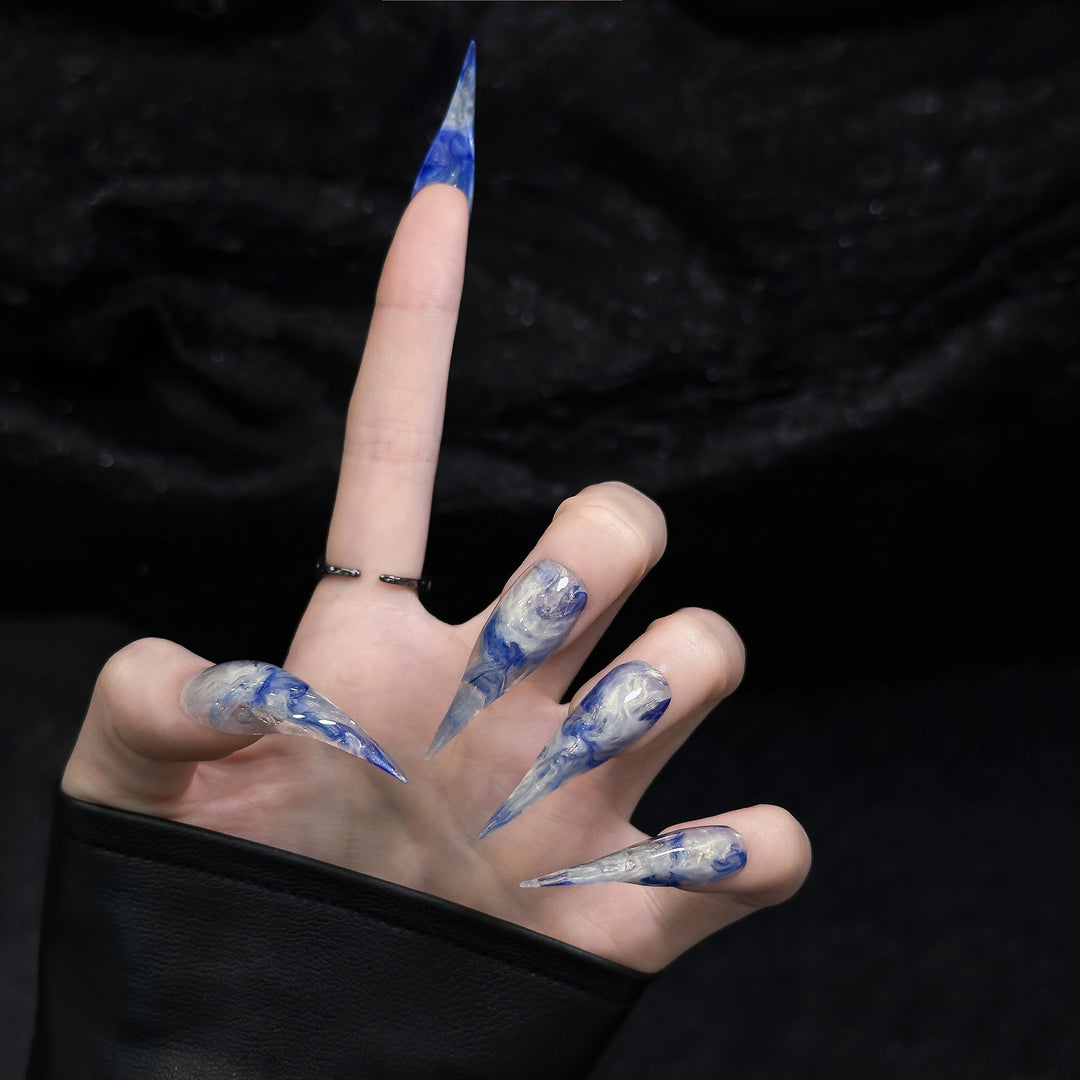 Stylish Acrylic Nail Art