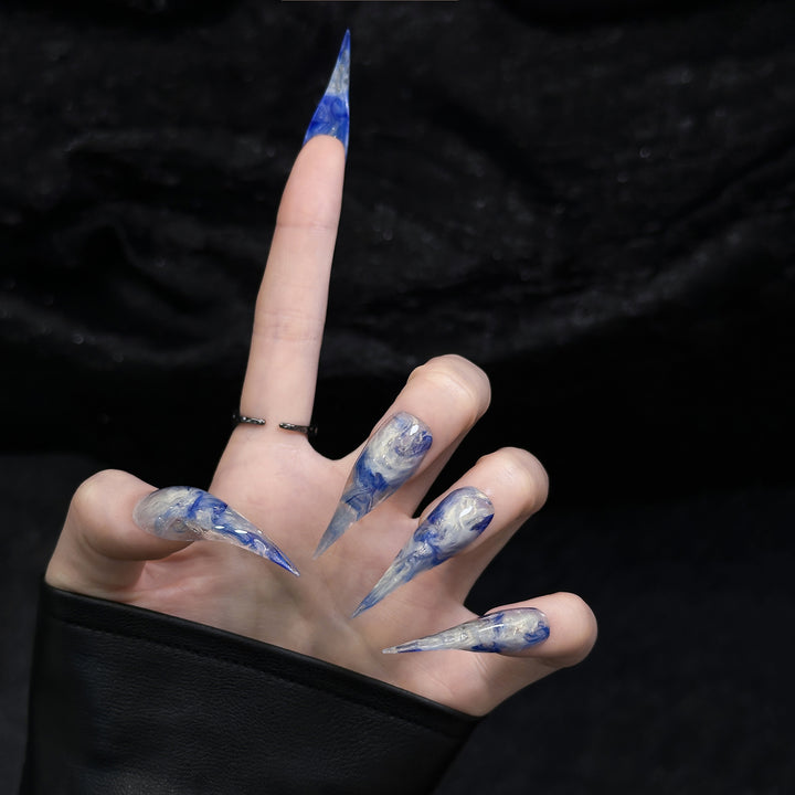 Stylish Acrylic Nail Art