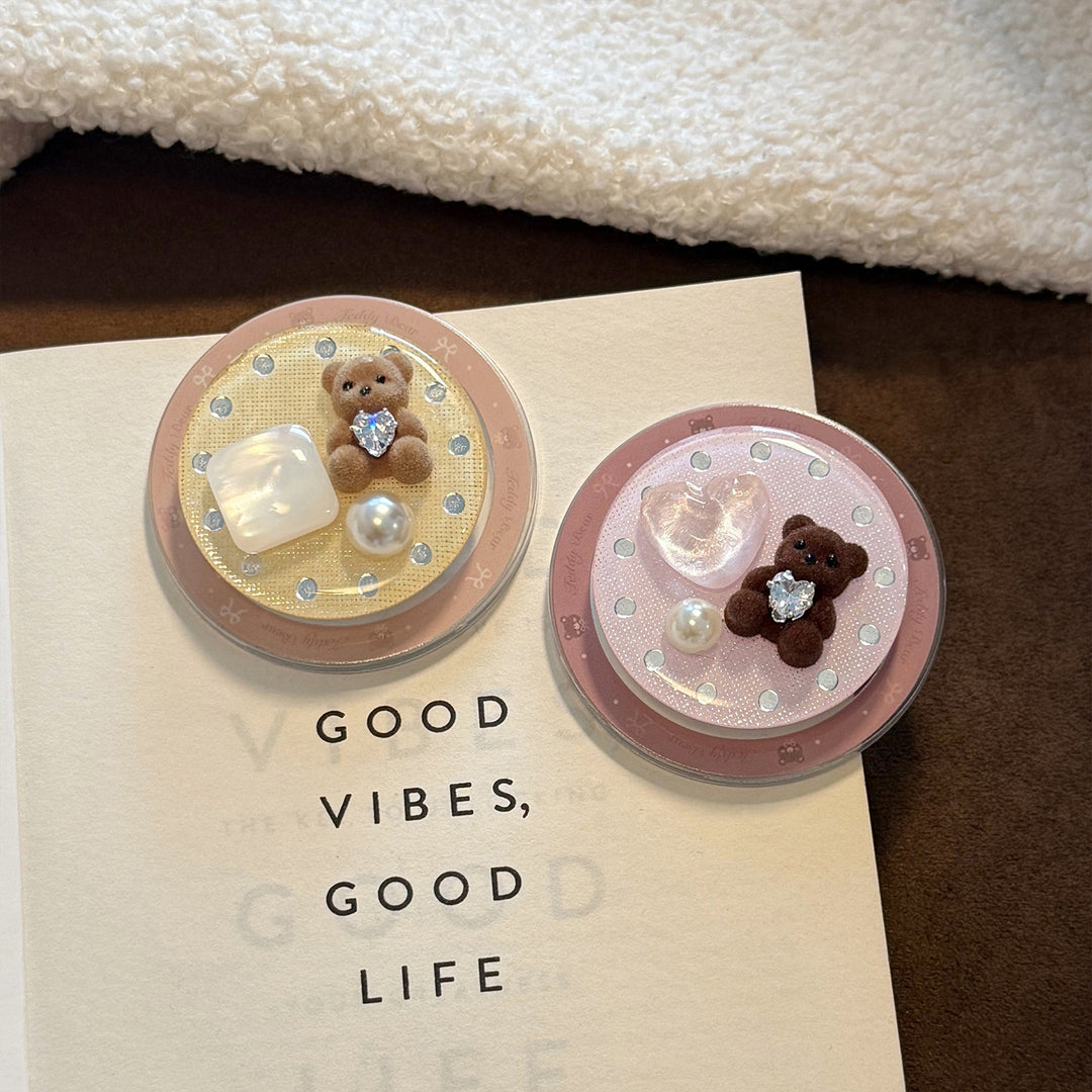 Decorative handheld mirror with bear motif Stornfield