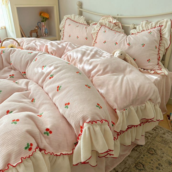 Vintage Cherry Embroidered Ruffled Cotton Duvet Cover Set