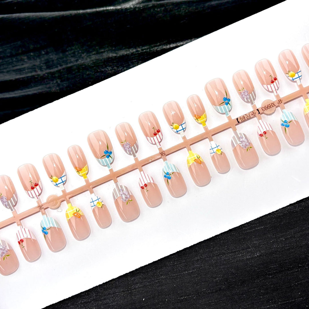 Whimsical Floral-Themed Press-On Nail Set