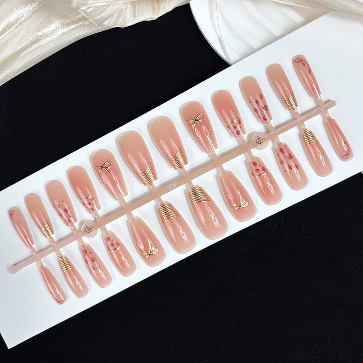 Elegant Press-On Nail Design Stornfield