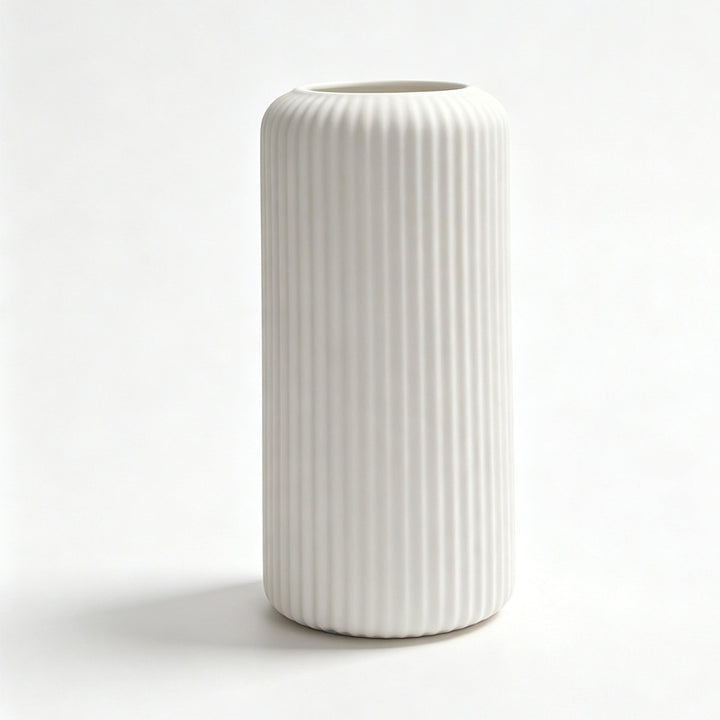 Elegant Ribbed Ceramic Decorative Vase Stornfeild