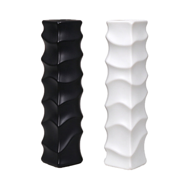 Decorative Slim Wave Vase Stornfeild