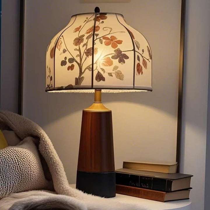 Floral Design Table Lamp