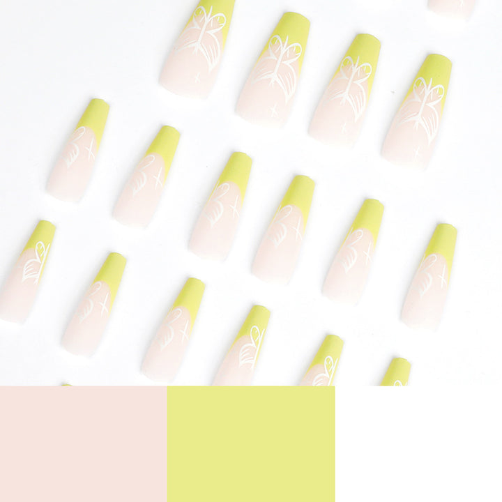 Artificial nail art in floral design Stornfield